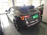 Фото 23 - Lynk & Co 02