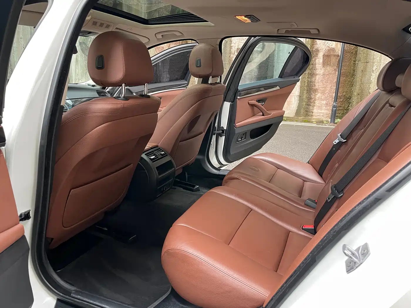 BMW 5 Series 2014 520Li Elegance фото 12