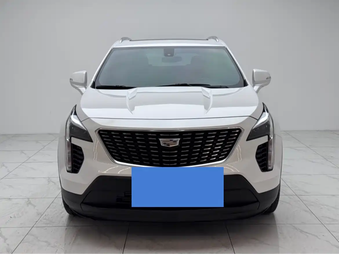Cadillac XT4 2021 28T FWD Technology Edition фото 2