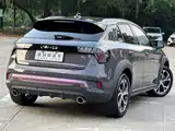 Фото 6 - Lynk & Co 02