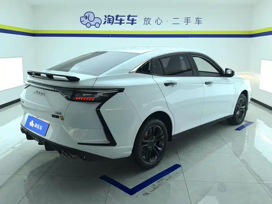 Dongfeng Aeolus Yixuan 2024 2023 Mach Edition 1.5L Automatic Chase Edition