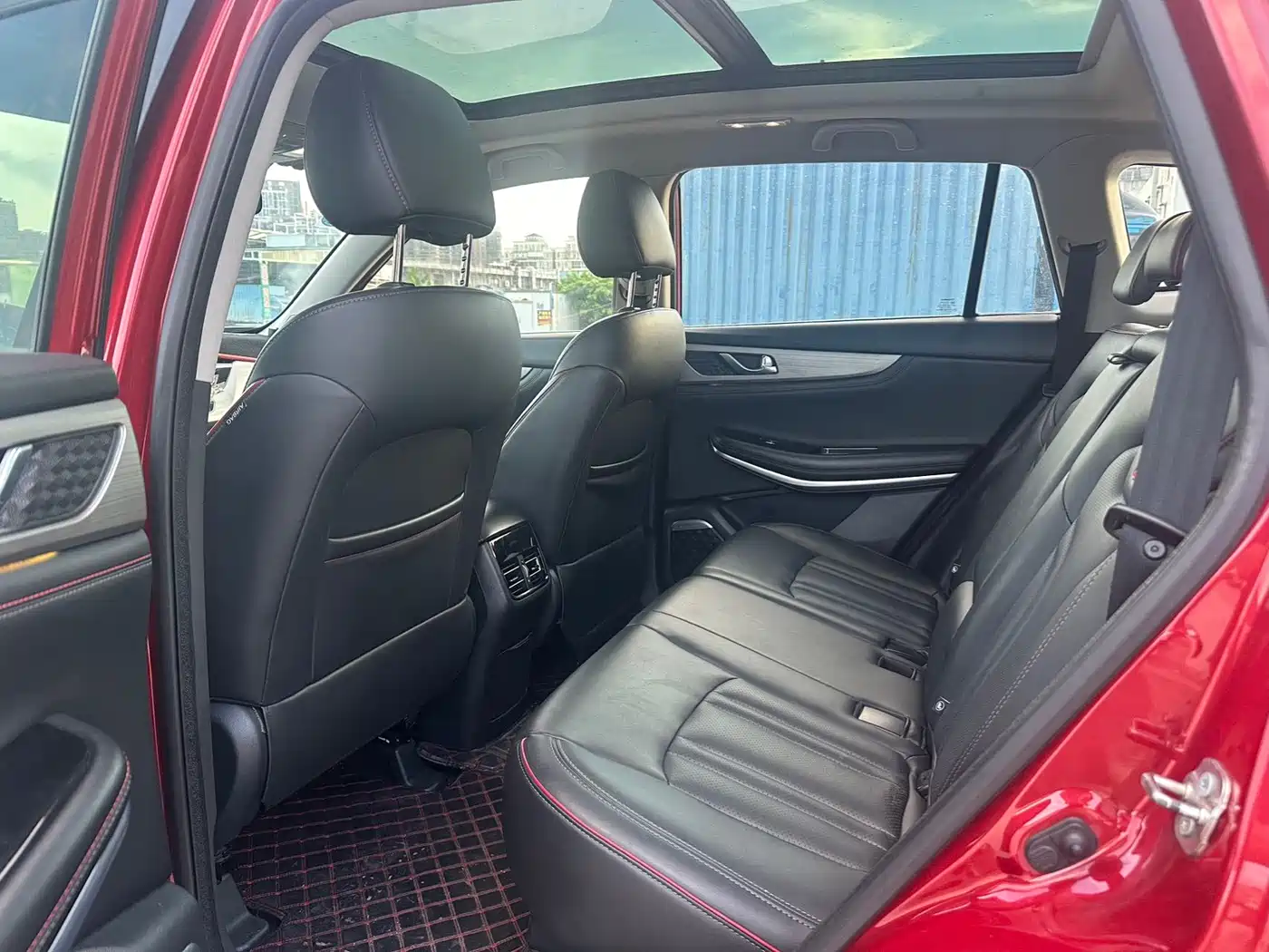 Фото 4 - Changan CS75