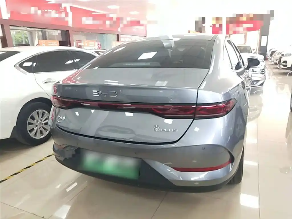 BYD Qin PLUS 2025 DM-i Smart Drive 55KM Leader фото 6