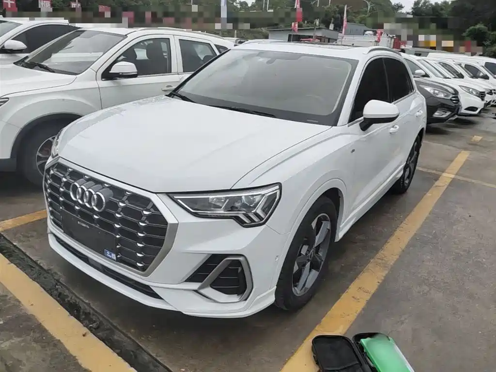 Audi Q3 2022 35 TFSI Fashion Dynamic