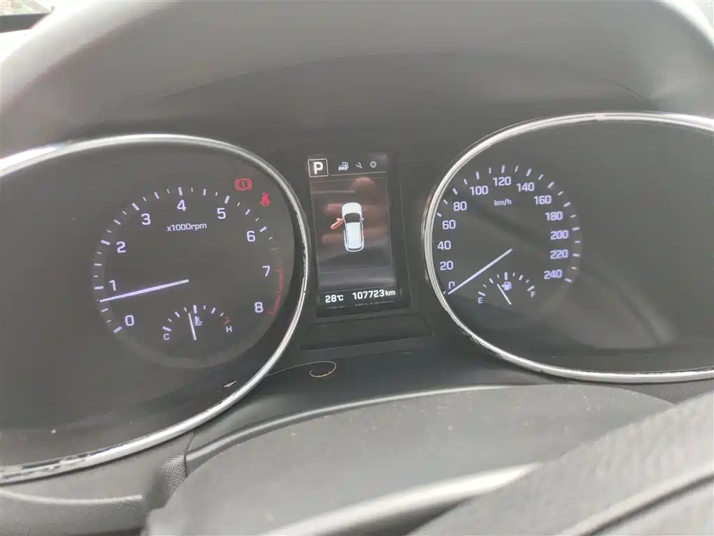 Hyundai Santa Fe 2017 2.0T Automatic 4WD Intelligent 7-Seater фото 15