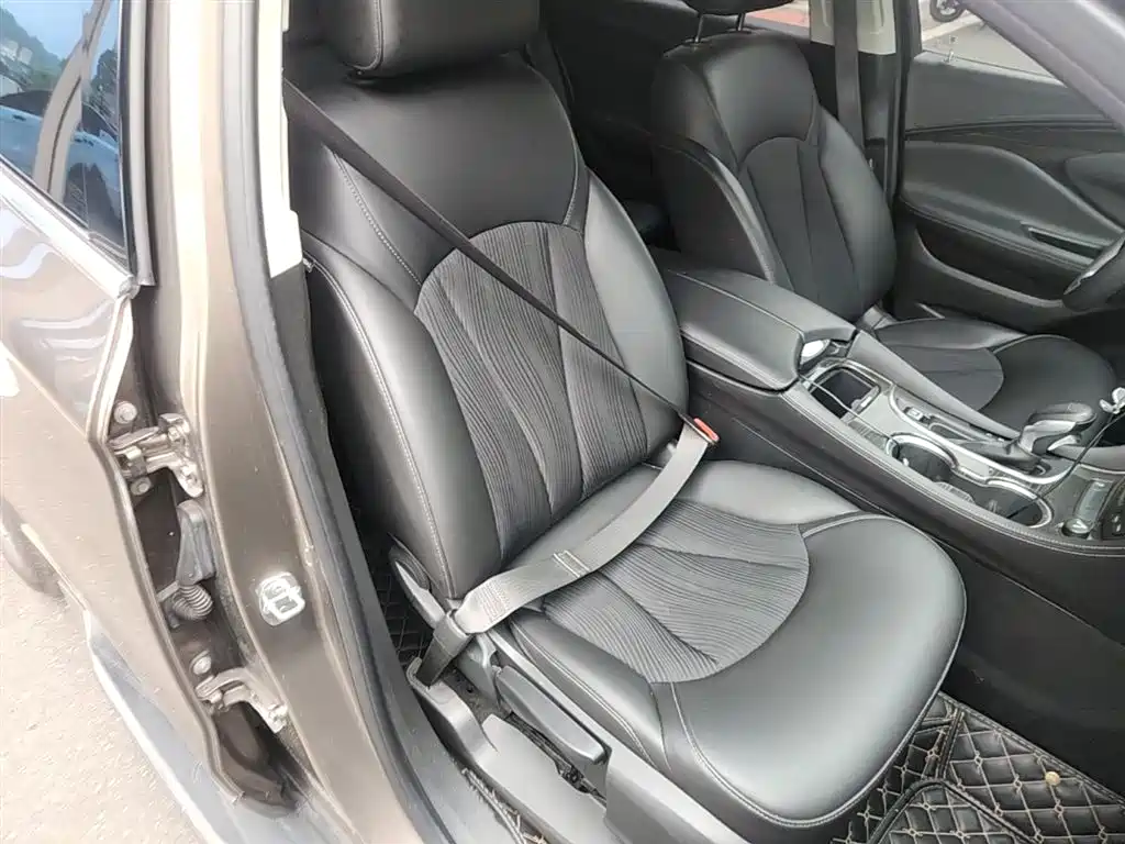 Buick Envision Plus 2019 20T 2WD Leading Type China V фото 25