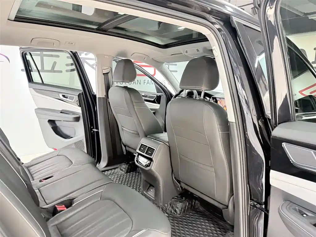 Volkswagen Teramont 2023 380TSI AWD Premium Flagship Edition фото 15