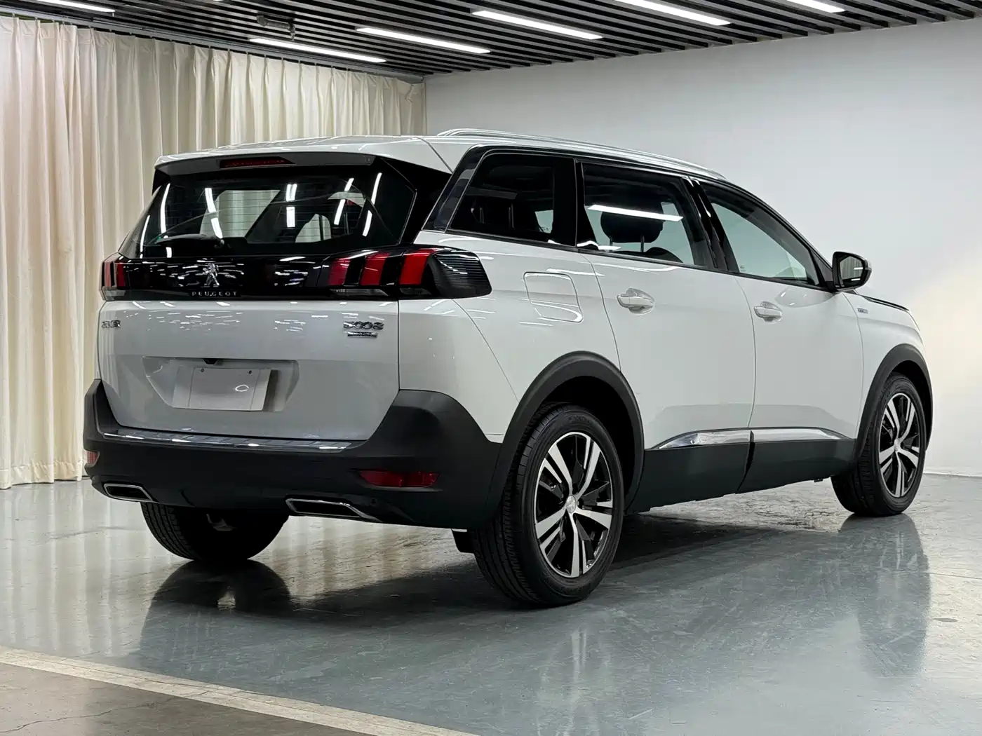 Peugeot 5008 2019 380THP 5-seat Elite Edition фото 21