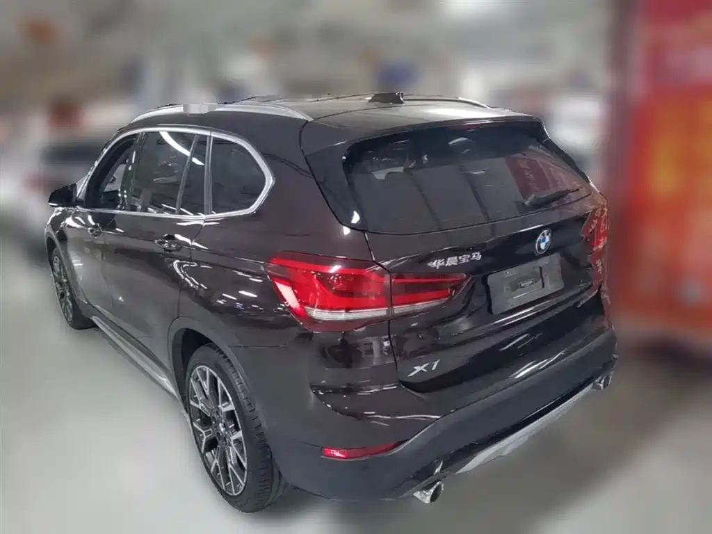 BMW X1 2021 Facelift xDrive25Li Premium фото 9