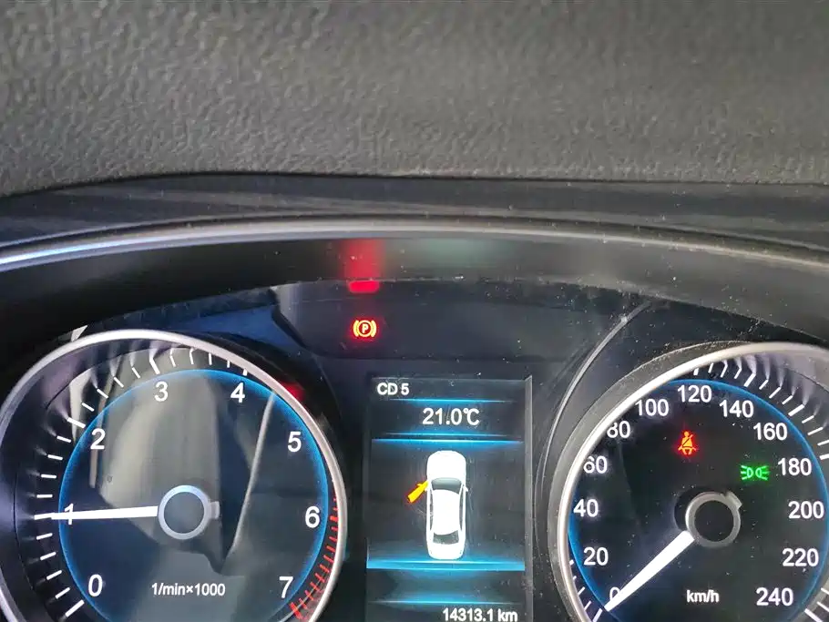 Hongqi H7 2018 2.0T Elite Edition фото 14