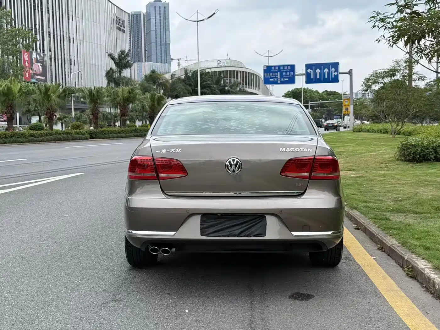 Volkswagen Magotan 2015 1.8TSI Luxury фото 5