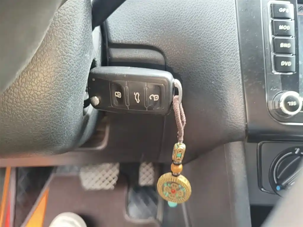 Volkswagen Polo 2016 1.4L Automatic Trend фото 9