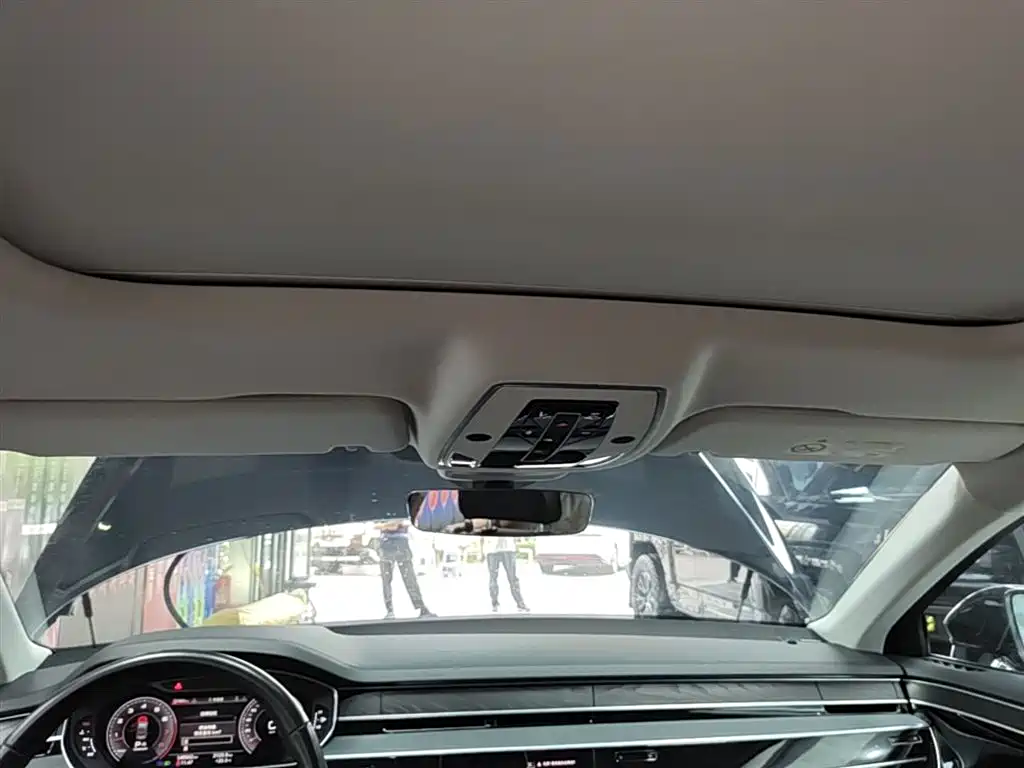 Audi A8 2018 A8L 55 TFSI quattro Launch Elite фото 18