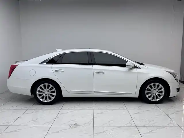 Cadillac XTS 2017 28T Technology фото 6