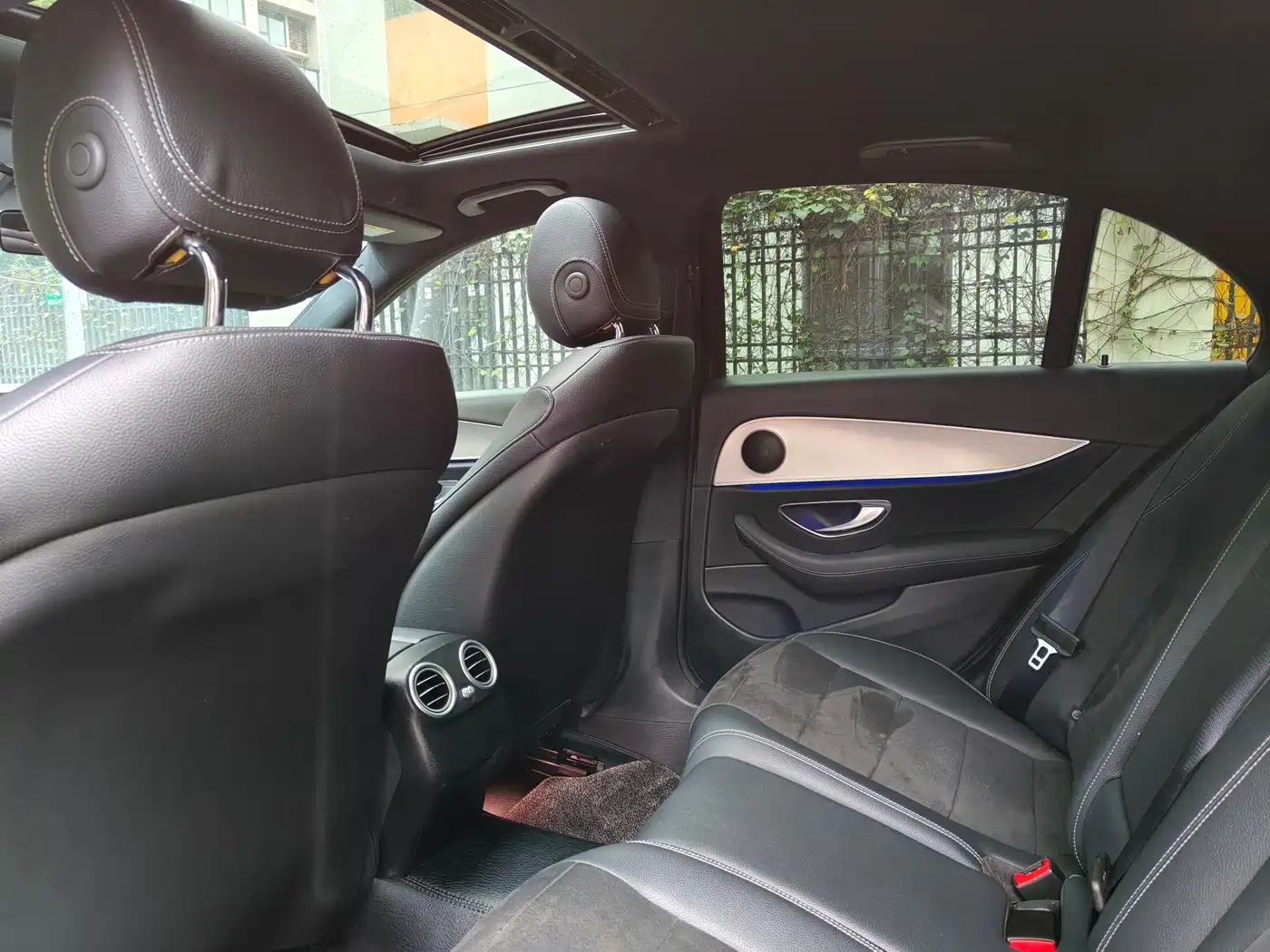 Mercedes-Benz E-Class 2017 E 200 Sport фото 14