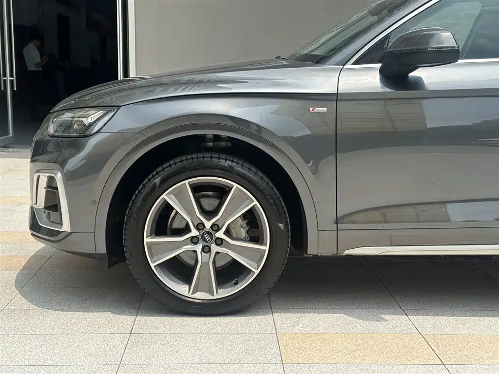 Audi Q5L 2021 45 TFSI Luxury Dynamic фото 18
