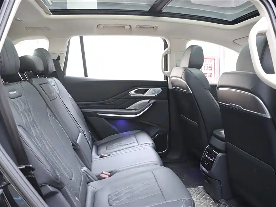 Hongqi HONGQI HS7 PHEV