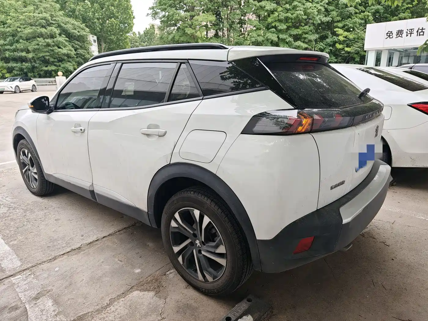 Peugeot 2008 2022 230THP THE ONE фото 4