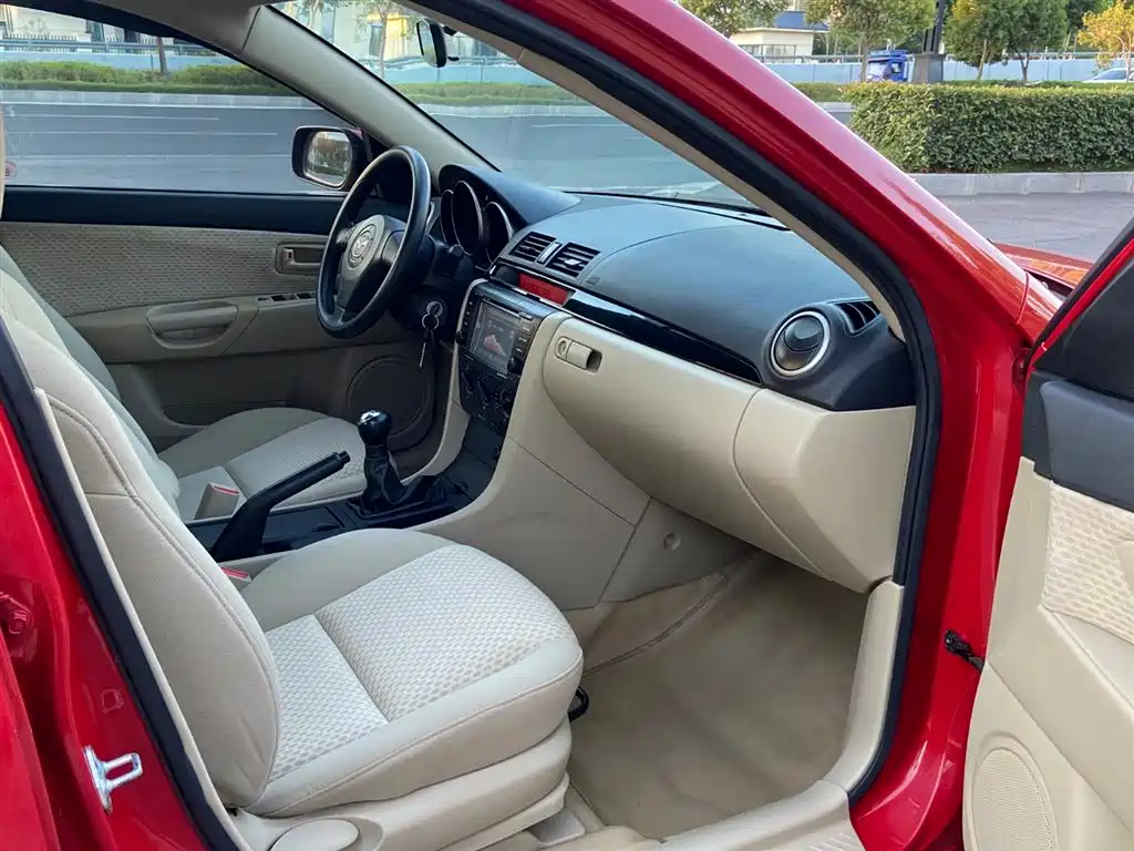 Mazda 3 2010 2010 1.6L Manual Classic Fashion