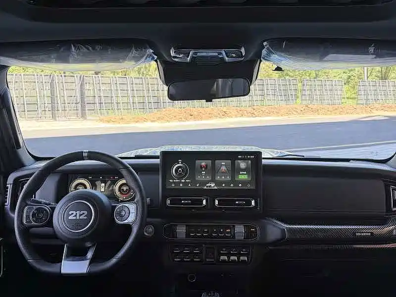 212 T01 2025 2025 2.0T Changfeng