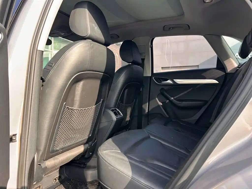 Audi Q3 2015 30 TFSI Comfort фото 6
