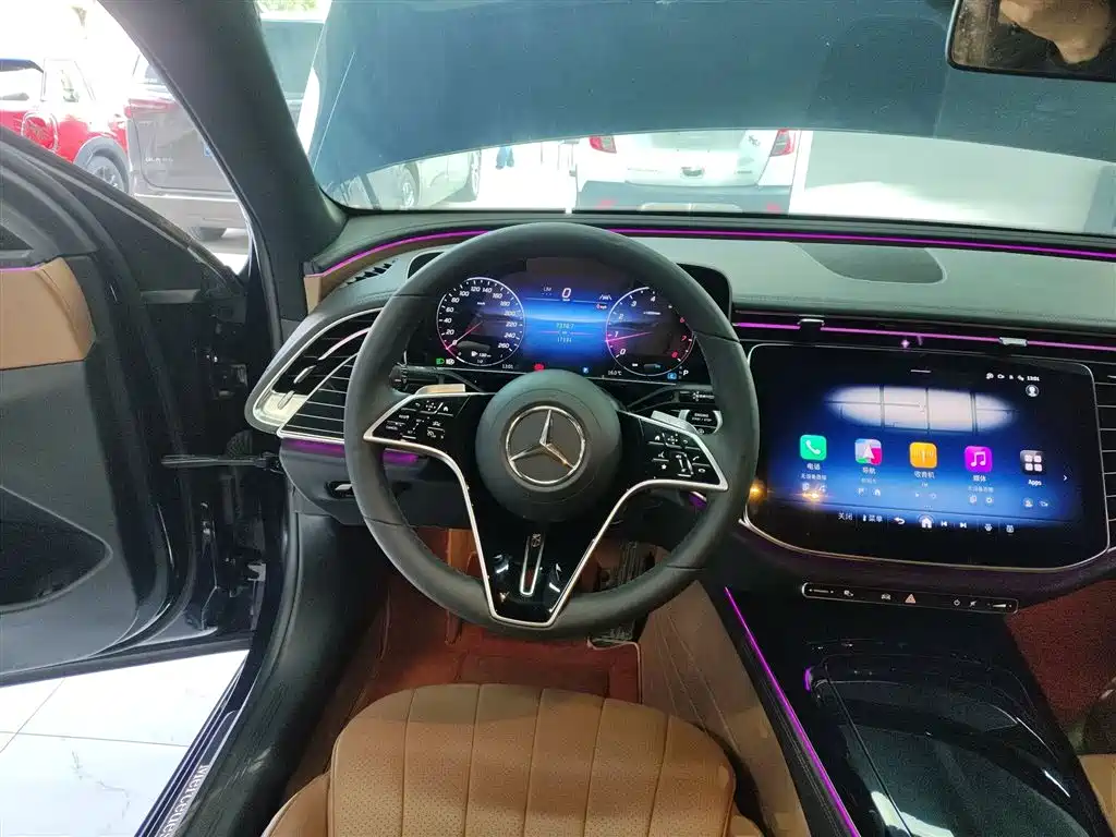 Mercedes-Benz E-Class 2025 E 260 L фото 7
