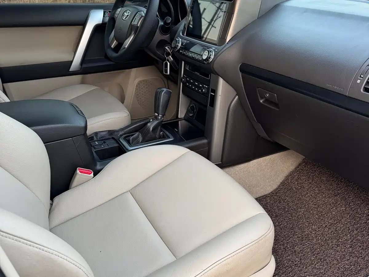 Toyota Prado (Import) 2010 2.7L Automatic Standard фото 9