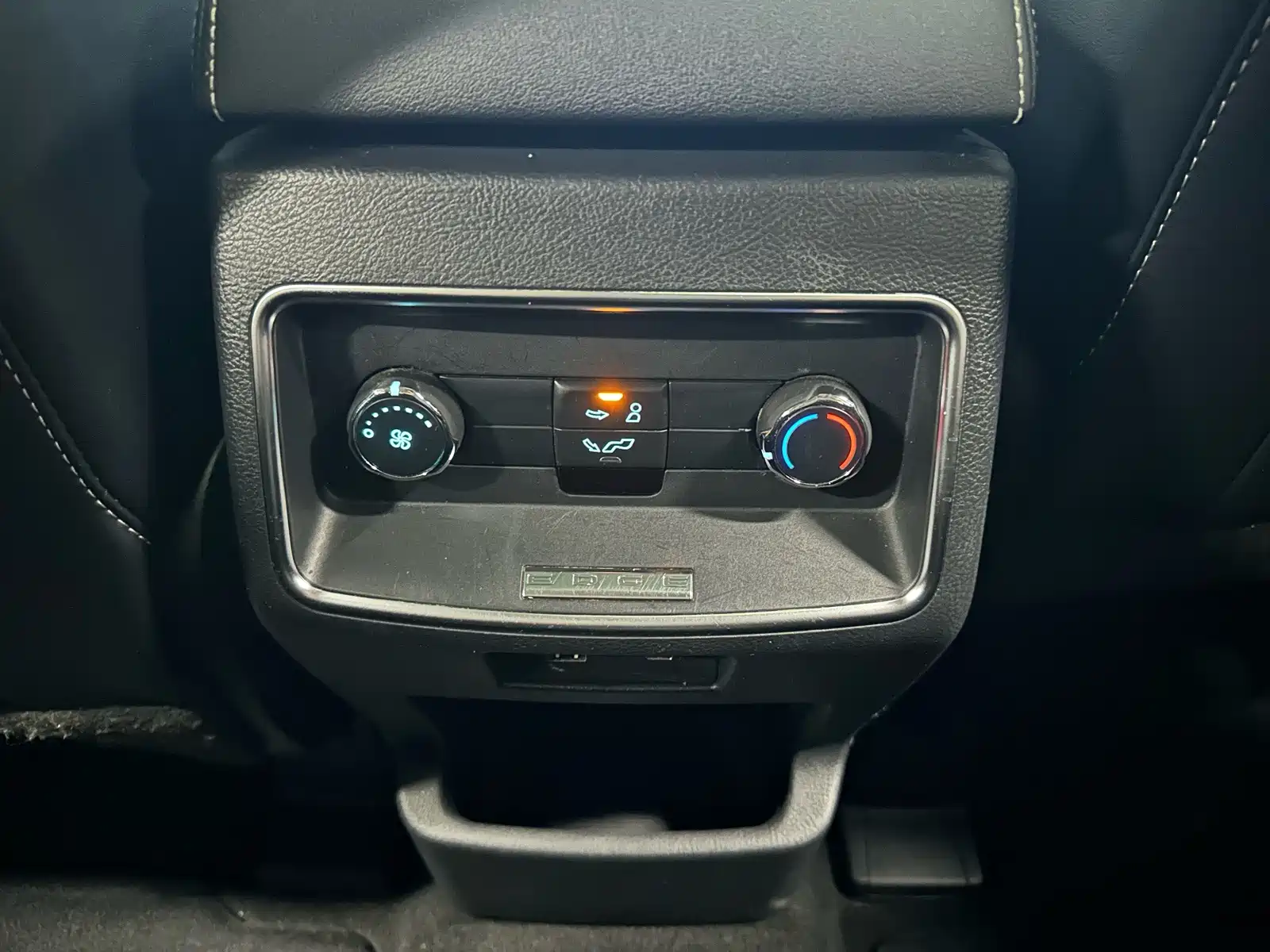 Фото 8 - Ford Edge