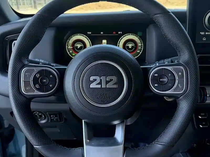 212 T01 2025 2025 2.0T Changfeng