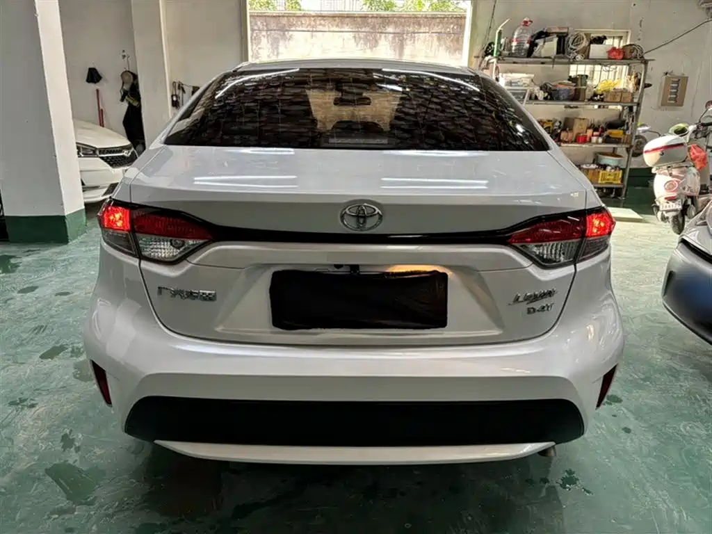 Toyota Levin 2021 185T CVT Luxury Edition фото 25