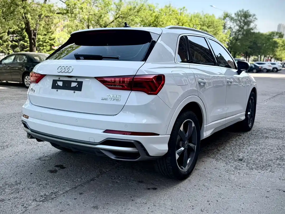 Audi Q3 2023 35 TFSI Fashion Dynamic (1.4T) фото 6