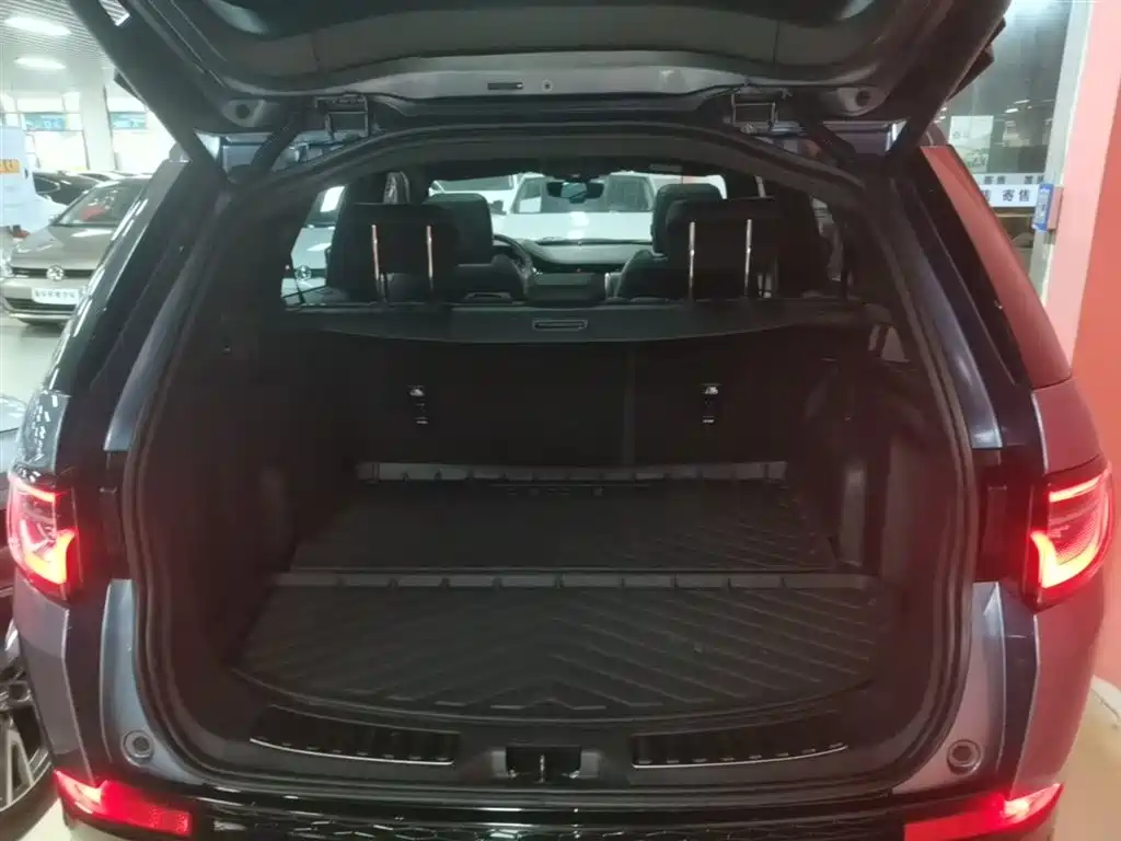 Land Rover Discovery Sport 2020 249PS R-Dynamic Performance Tech 5-seater фото 19