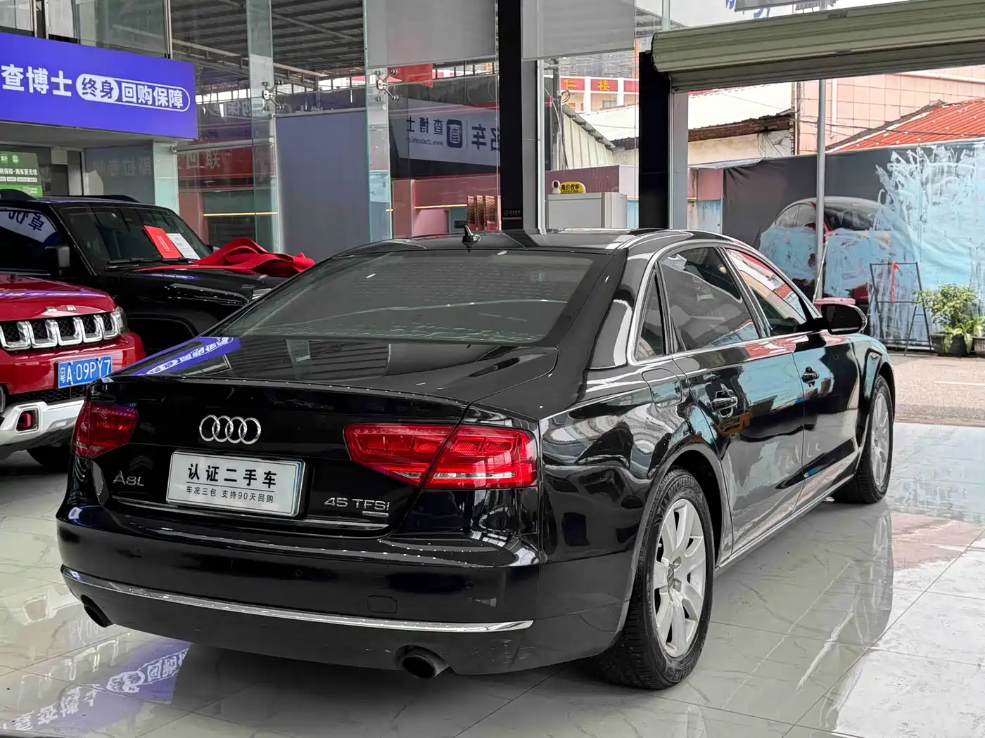 Audi A8 2013 A8L 45 TFSI quattro Luxury фото 4
