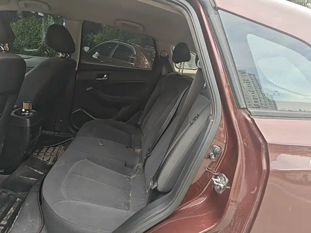 Venucia T70 2016 2015 1.6L Manual Ruixing Edition