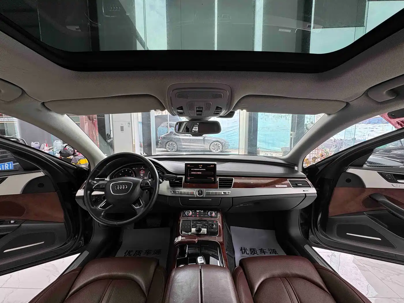 Audi A8 2013 A8L 45 TFSI quattro Luxury фото 11