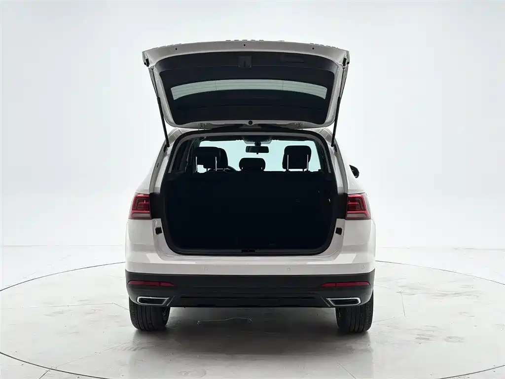 Volkswagen Tharu 2021 Model 280TSI 2WD Comfort Edition фото 8