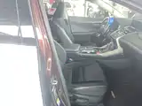 Фото 25 - Lexus NX
