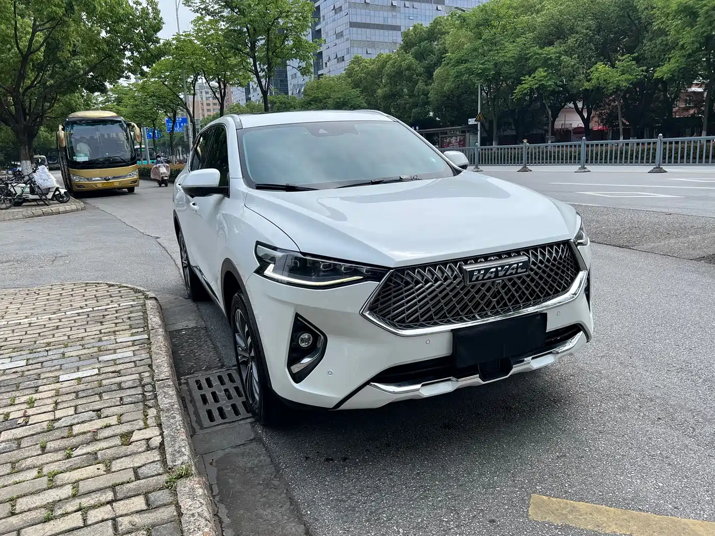 Haval F7 2021 2.0T AWD i-Joy фото 3