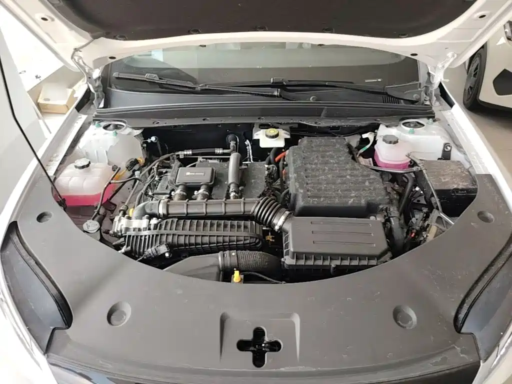 BYD Qin PLUS 2026 2026 DM-i Smart Edition 128KM Progressive