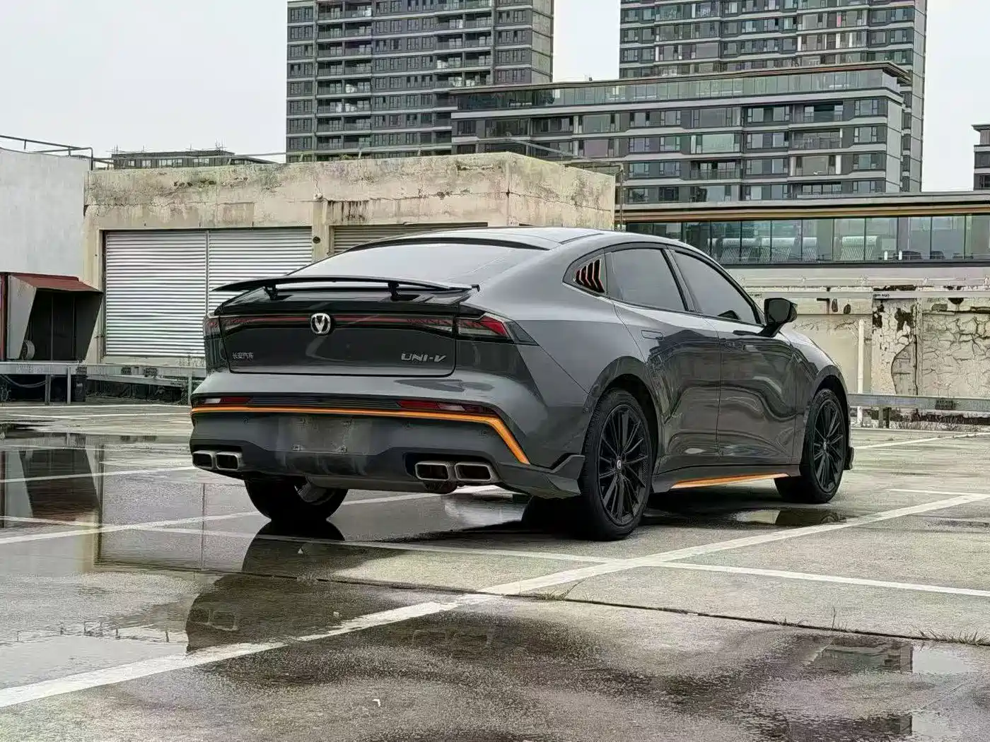 Changan UNI-V 2025 2025 1.5T 500Bar Premium Sport Model