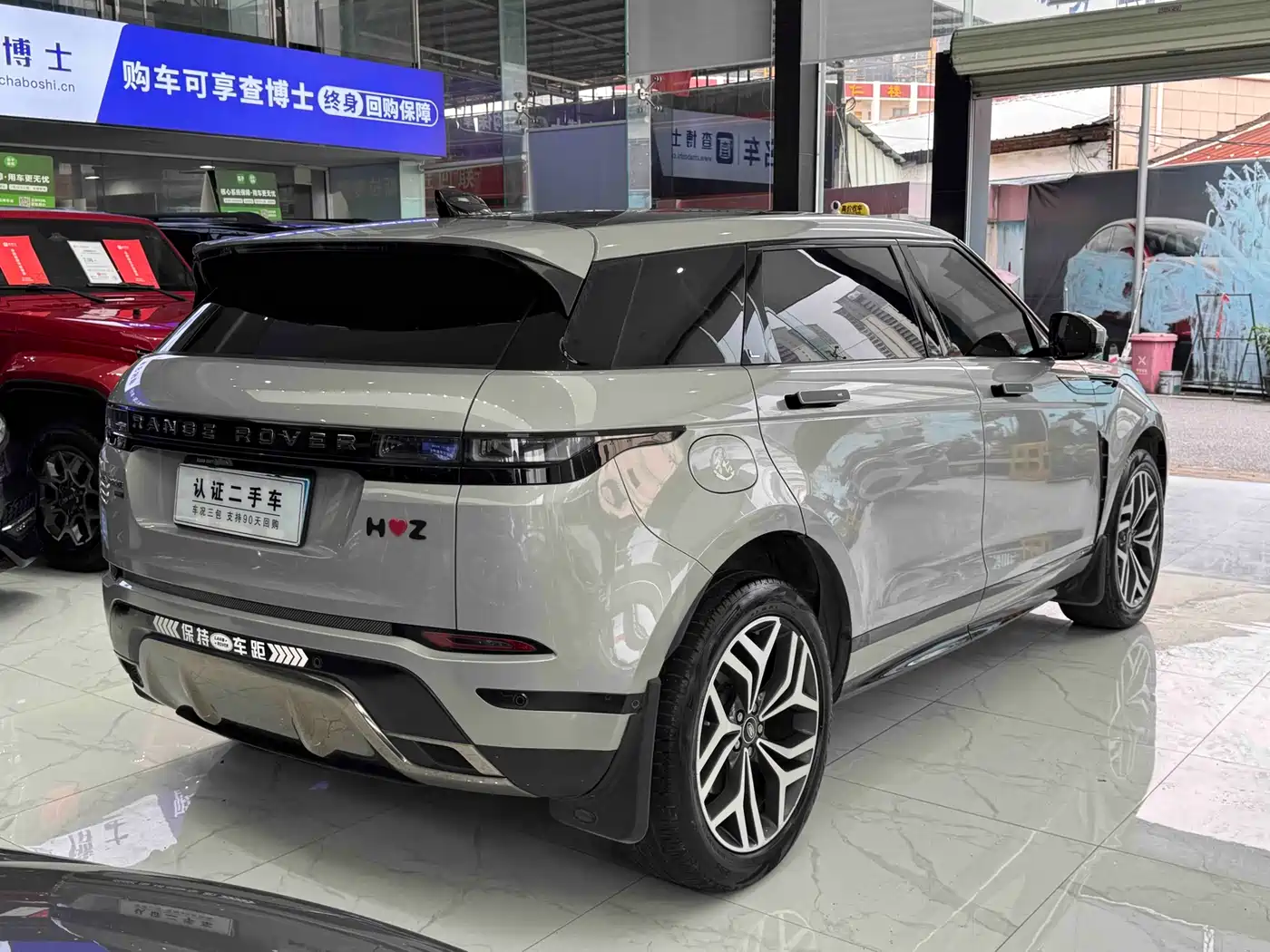 Land Rover Range Rover Evoque 2021 Range Rover Evoque L 249PS R-Dynamic SE Luxury Edition фото 7