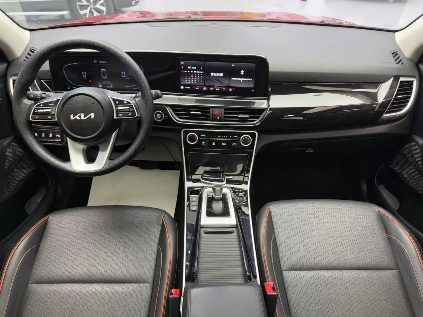 Kia Seltos 2023 1.5L CVT Luxury Edition фото 12