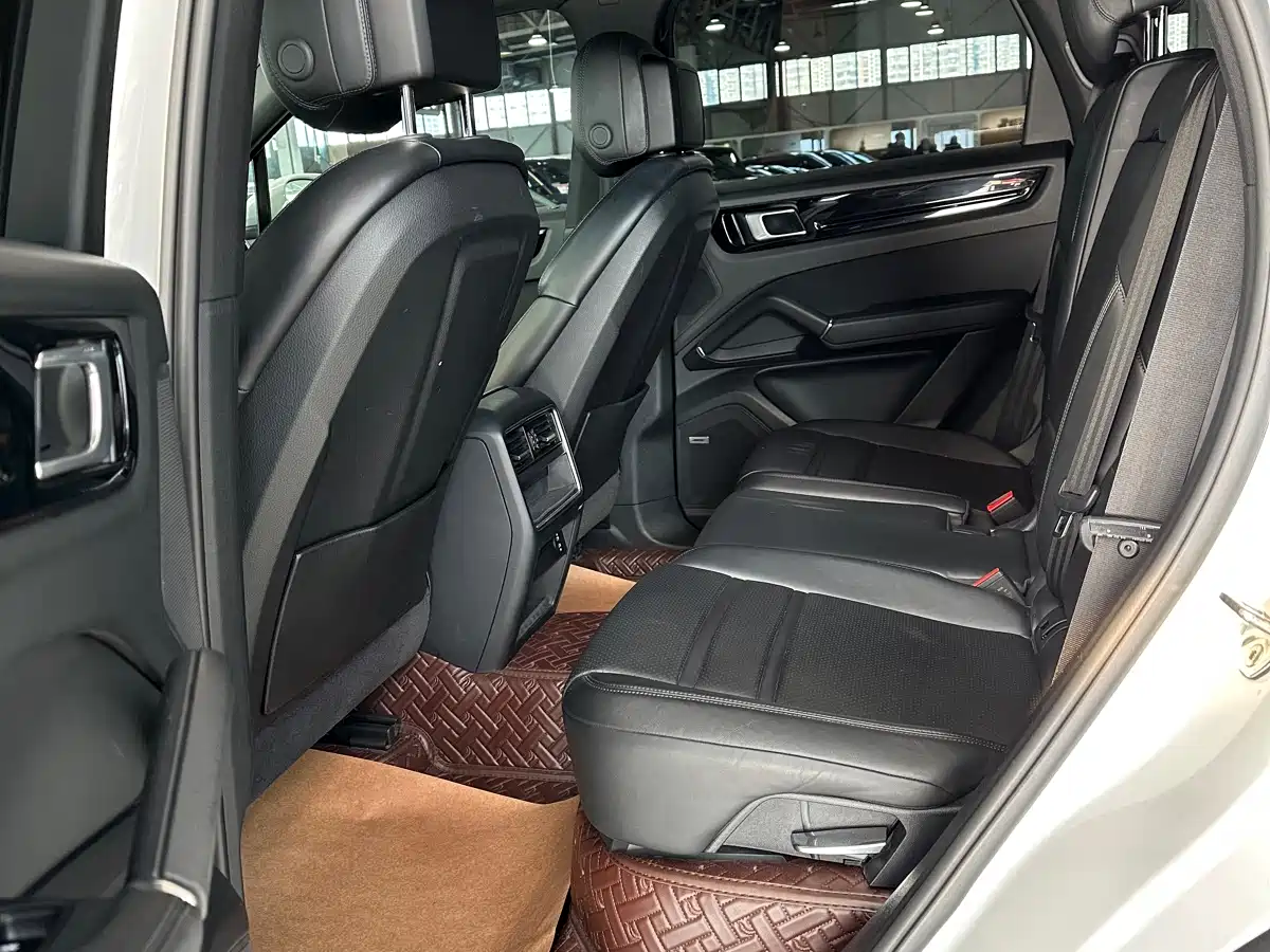 Porsche Cayenne 2019 Cayenne 3.0T фото 11