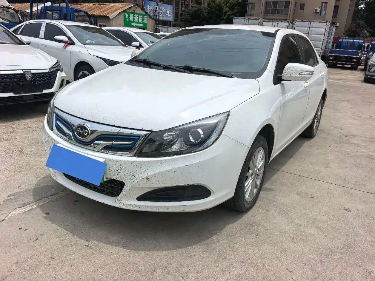 BYD e5 2018 Mobility Edition