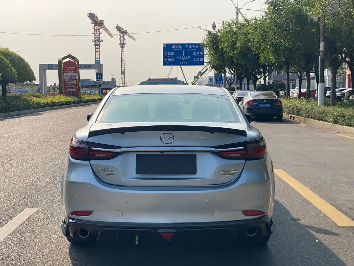 Mazda Atenza 2020 2.5L Skyactiv Sport фото 8