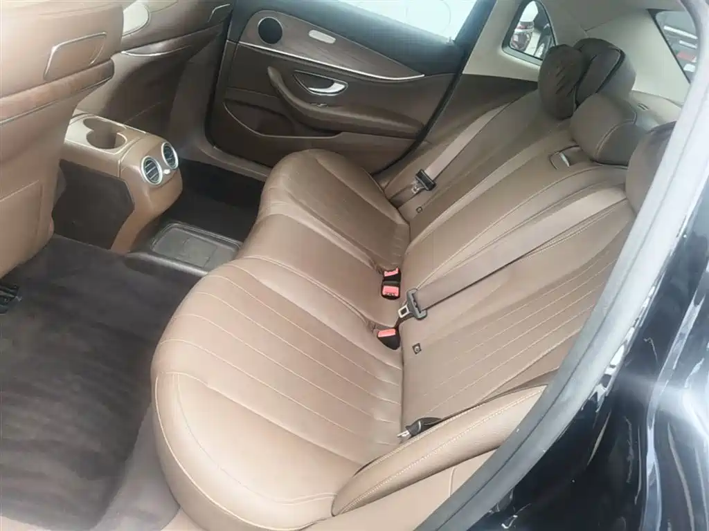 Mercedes-Benz E-Class 2018 Facelift E 200 L фото 17