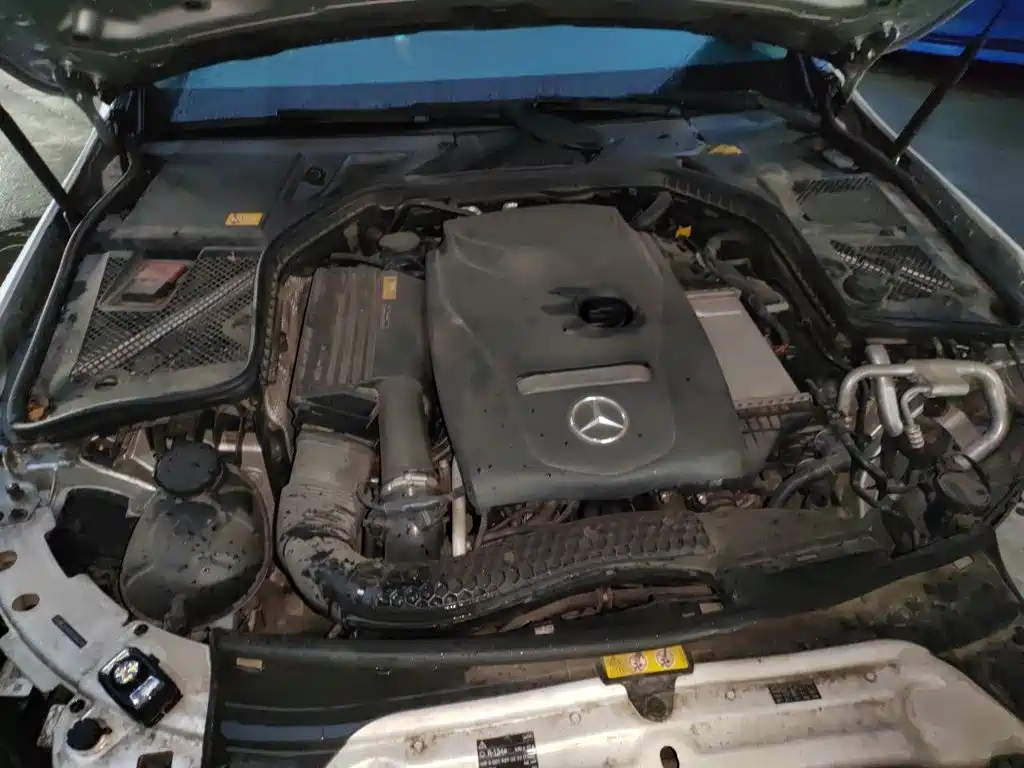 Фото 11 - Mercedes-Benz C-Class