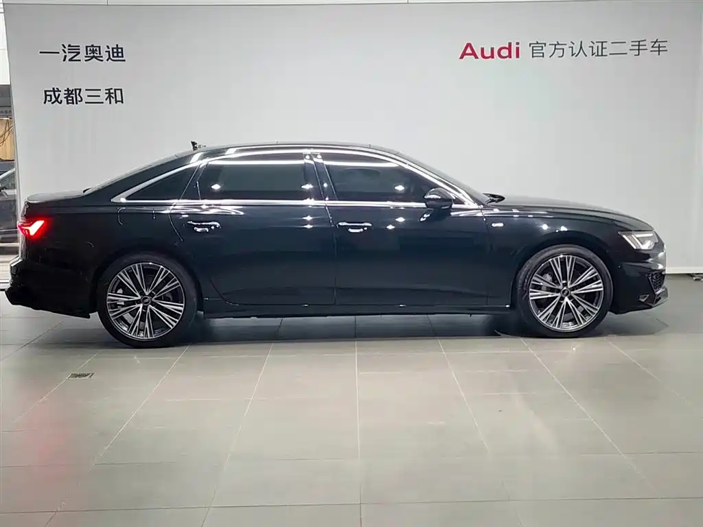 Audi A6L 2024 45 TFSI quattro Premium Dynamic фото 3