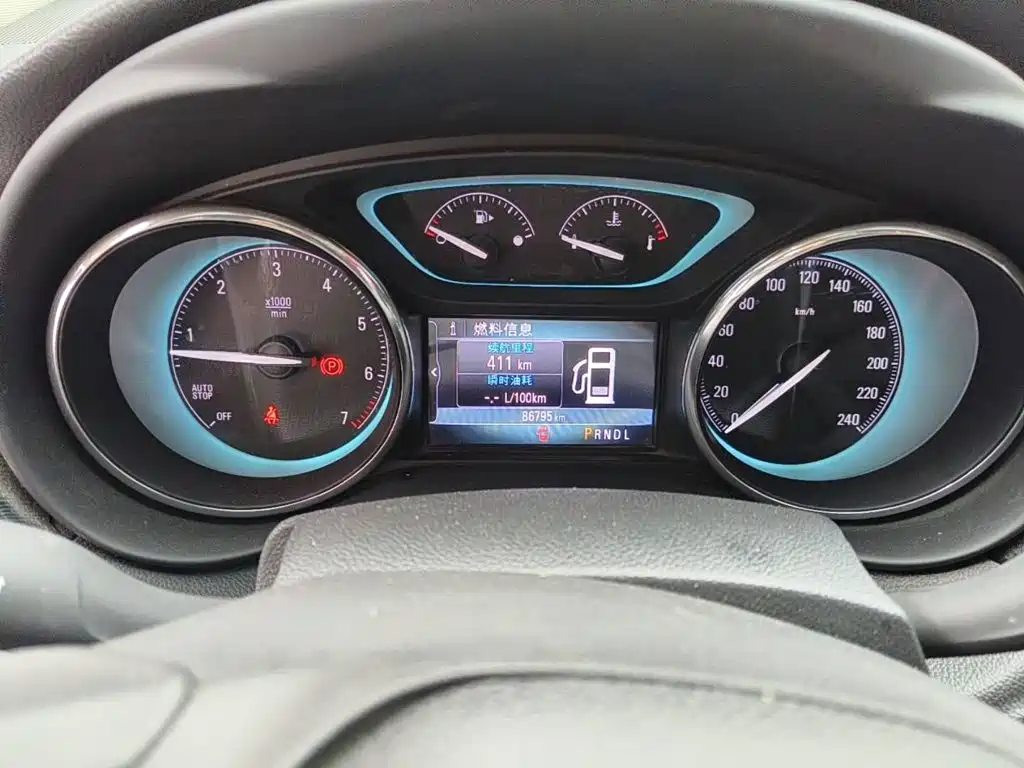 Фото 4 - Buick Envision Plus