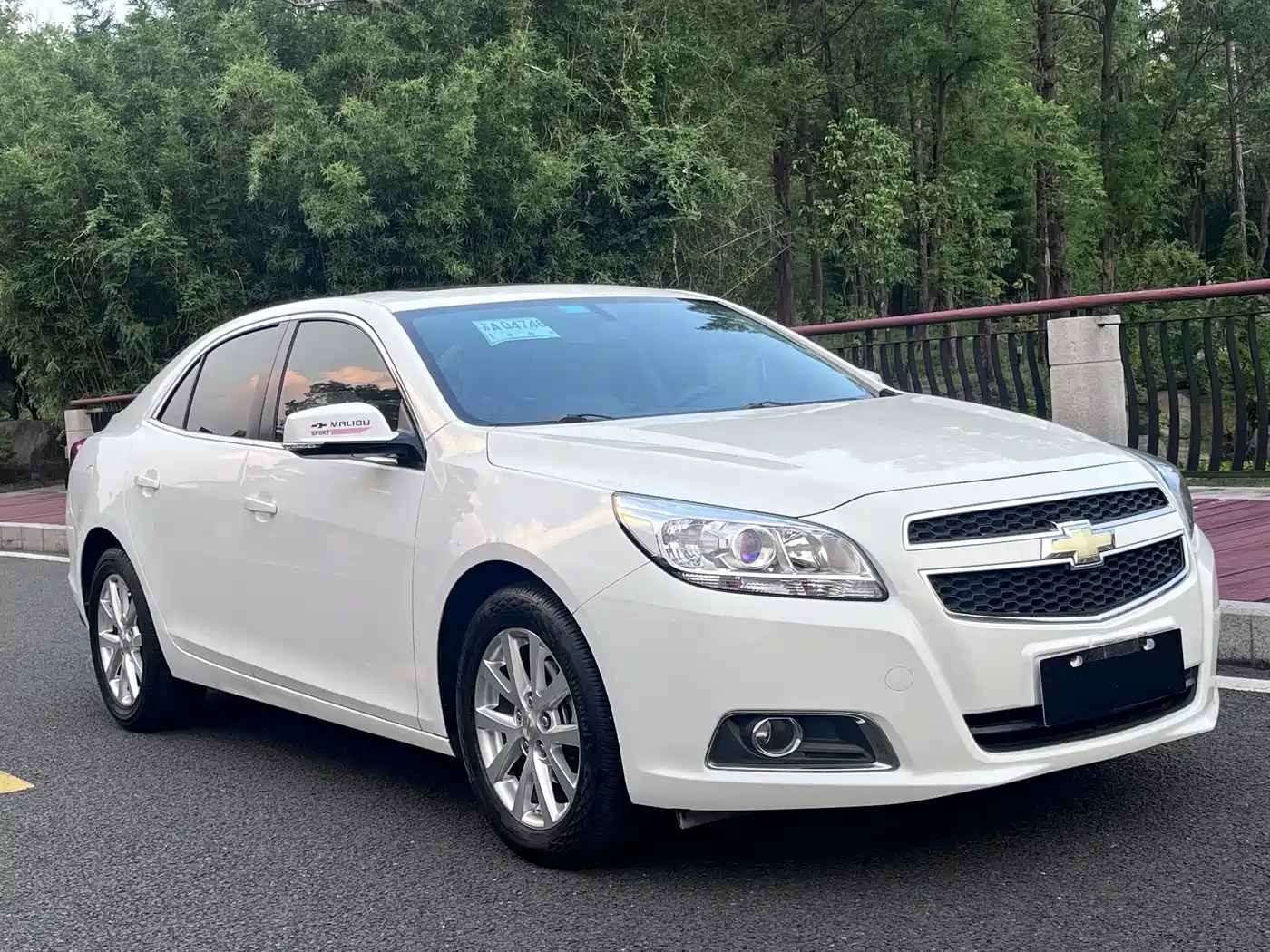 Chevrolet Malibu 2013 2.0L Automatic Luxury Edition фото 3